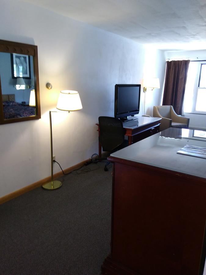 Hotel Blue Top Inn Stevens Point Eksteriør bilde
